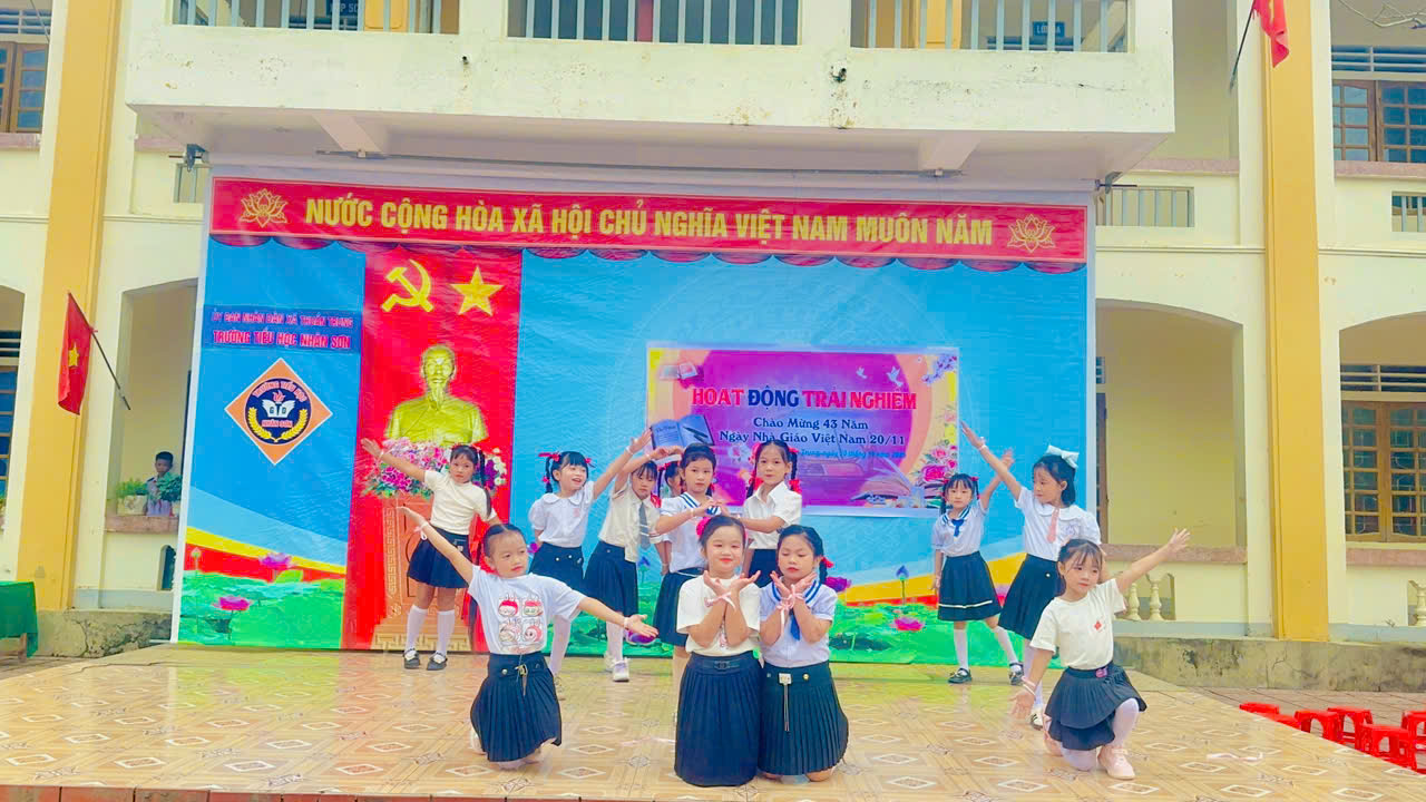 z7243010273913 584c003e2d1ecf466def1e1e08c11880