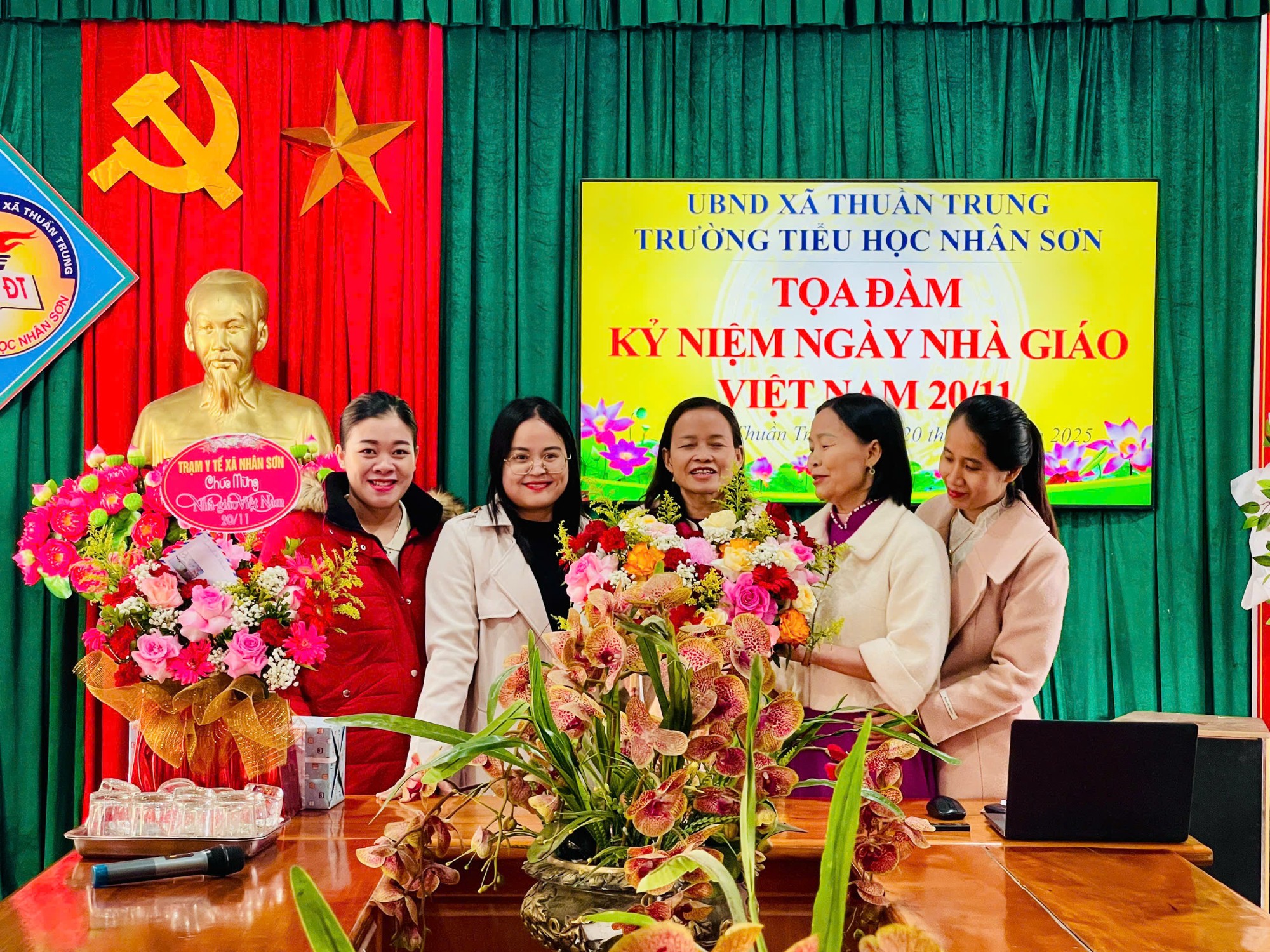 z7243293638496 96a92e50ca48da0f900c7f82ef7c242f