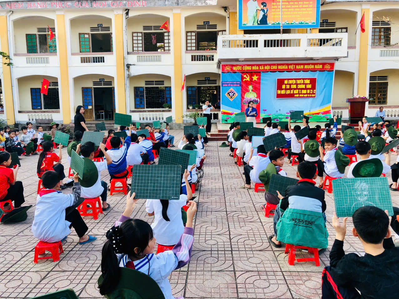 z7344125082468 fa08050875a56db05a178931a389781e